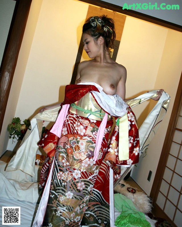 Kimono Urara - Session Top Model No.2d7d85